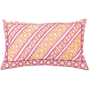 CUSHION EMBROIDERED RED C-111571